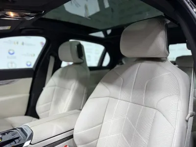 2026 BMW 7 Series 735i