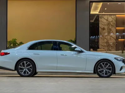 2024 Mercedes-Benz E 200