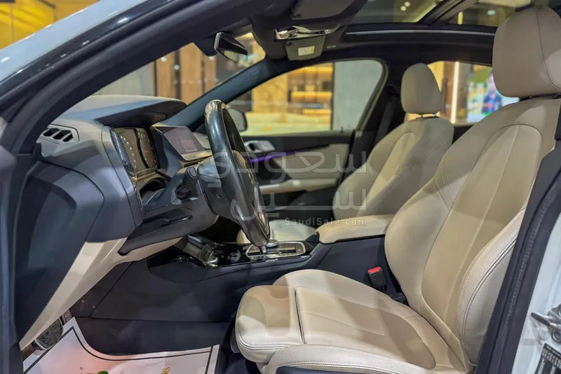 2020 BMW 2 Series 218 i