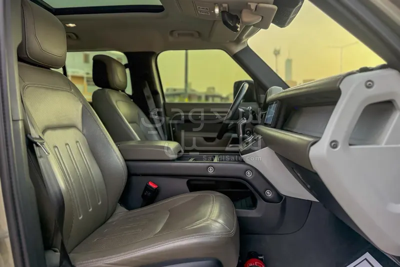 2020 Land Rover Defender S