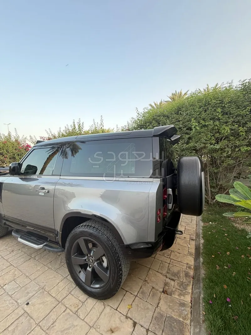 2023 Land Rover Defender 90 X DYNAMIC
