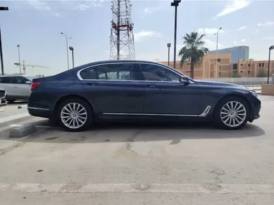 2017 بي ام دبليو الفئة السابعة 730 إل أي