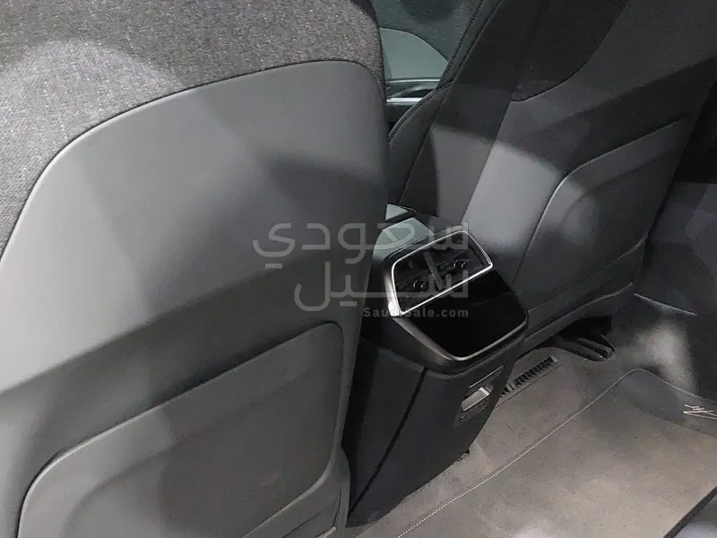 2024 Lucid Air Pure
