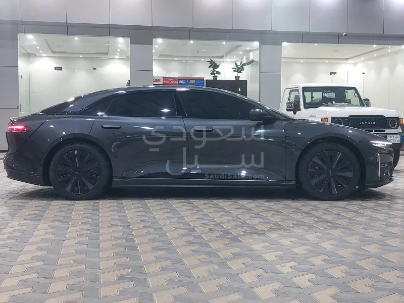 2024 Lucid Air Pure