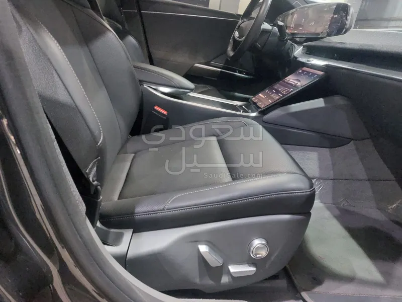 2024 Lucid Air Pure