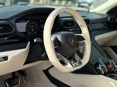 2022 Lamborghini URUS