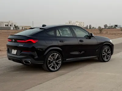 2020 BMW X Series 6 M50i