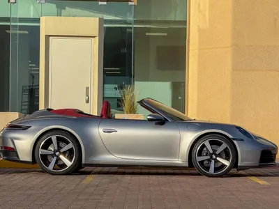 2025 بورش 911 كاريرا