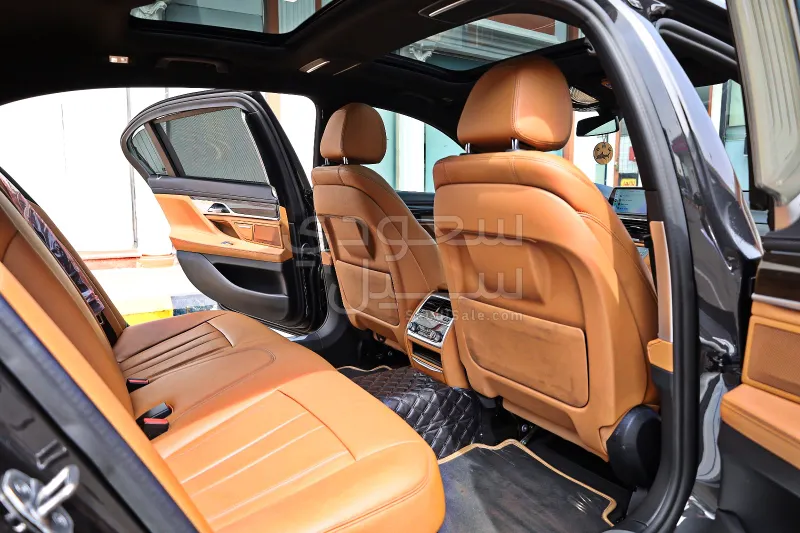 2022 BMW 7 Series 730Li
