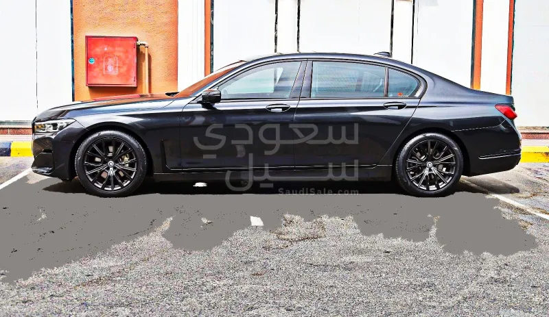 2022 BMW 7 Series 730Li