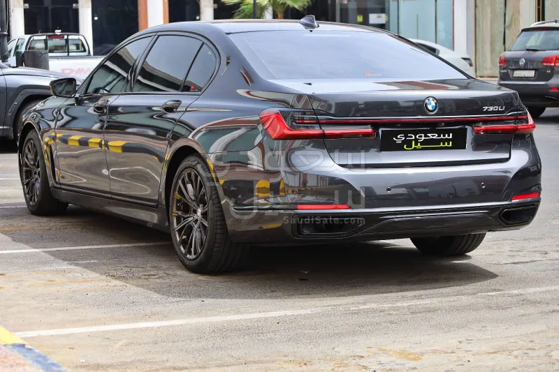 2022 BMW 7 Series 730Li