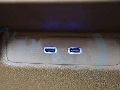 2026 مرسيدس - بنز إي 300 أي إم جي