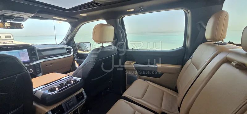 2021 Ford F 150 LARIAT