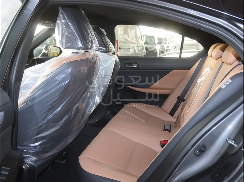 2026 Lexus IS 350