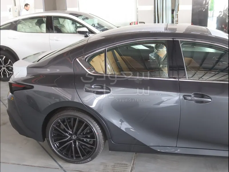 2026 Lexus IS 350