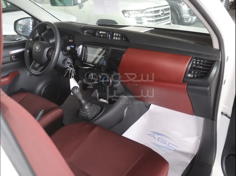 2025 Toyota Hilux Single Cab