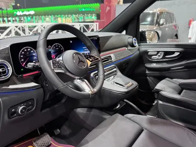 2026 مرسيدس - بنز في 300