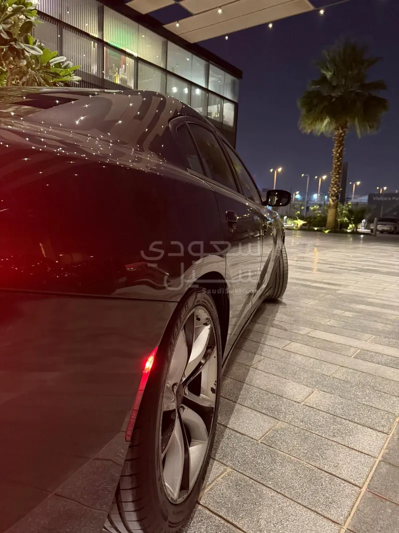 2016 Dodge Charger RT Premium