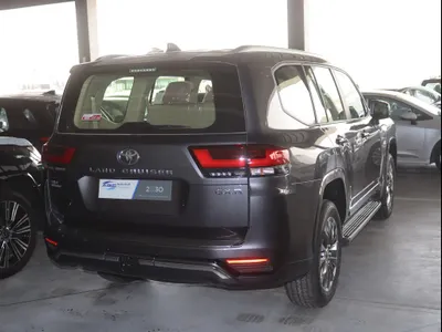2026 Toyota Land Cruiser GXR 3