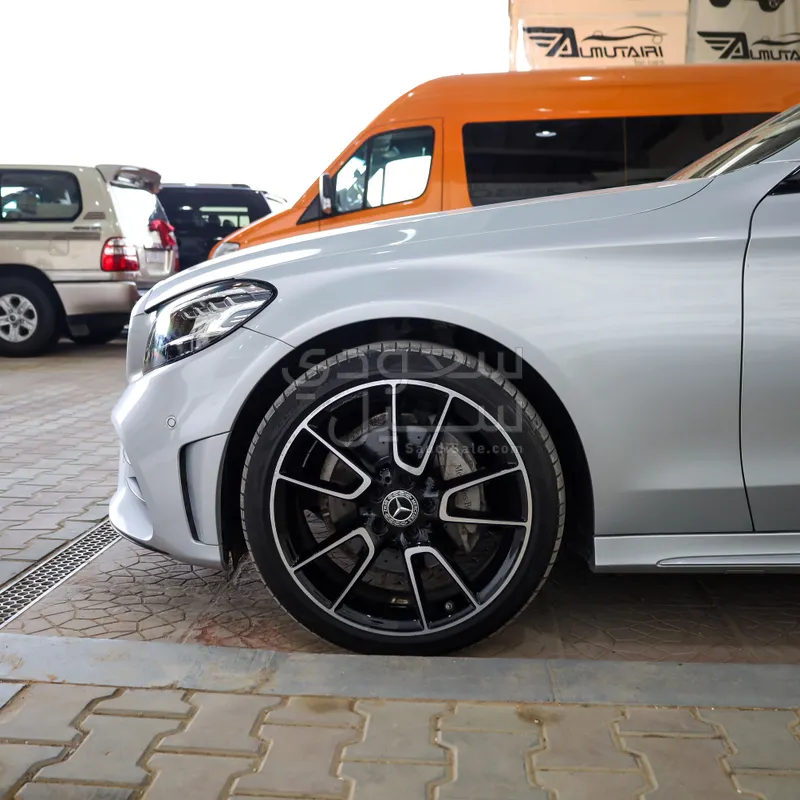 2019 Mercedes-Benz C 200 AMG Coupe
