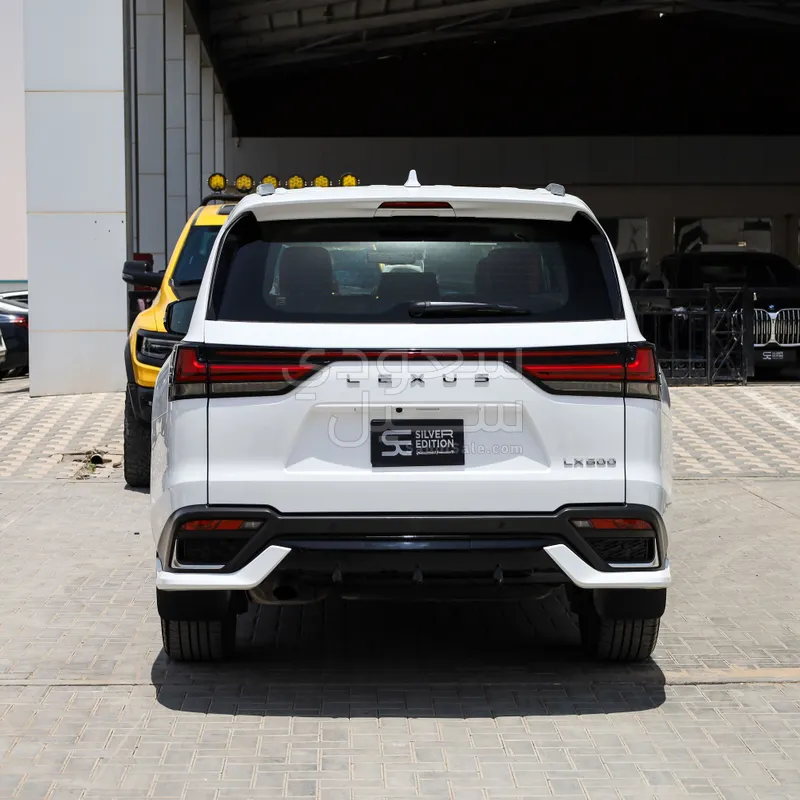 2025 Lexus LX 600 F