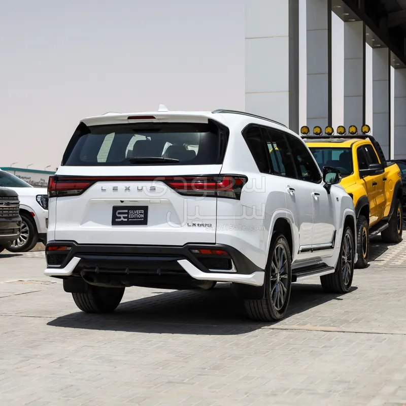 2025 Lexus LX 600 F
