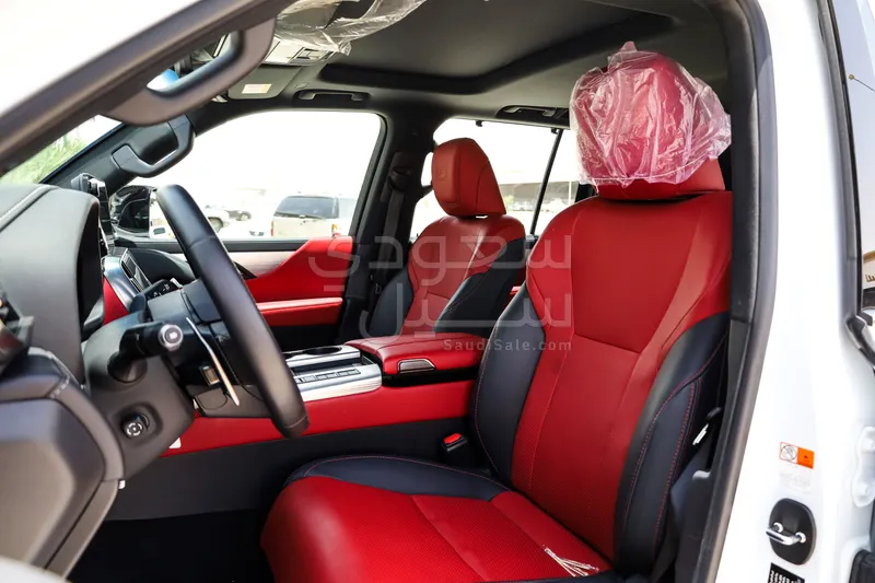 2025 Lexus LX 600 F