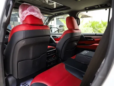 2025 Lexus LX 600 F