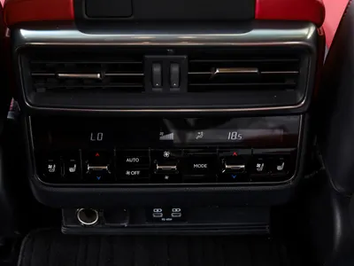 2025 Lexus LX 600 F