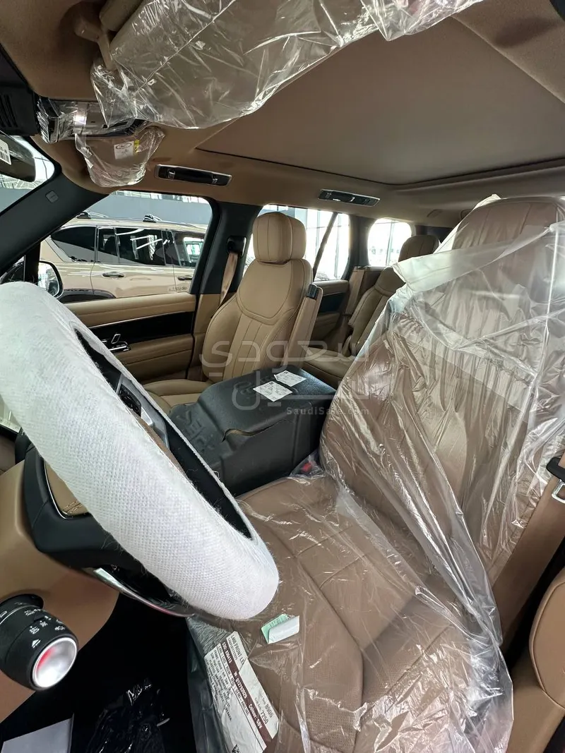 2026 Land Rover Range Rover HSE
