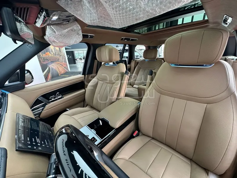2026 Land Rover Range Rover Autobiography