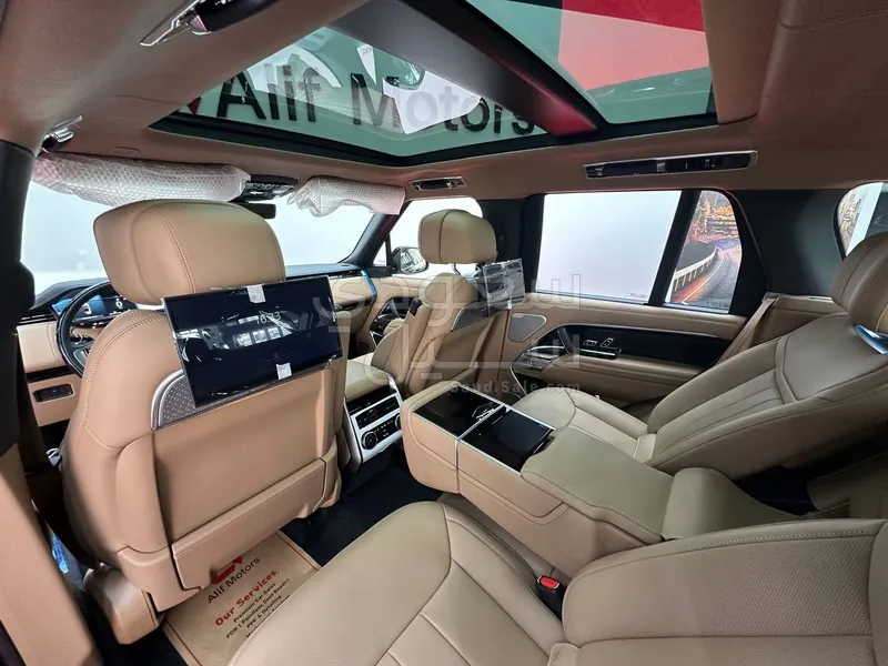 2026 Land Rover Range Rover Autobiography