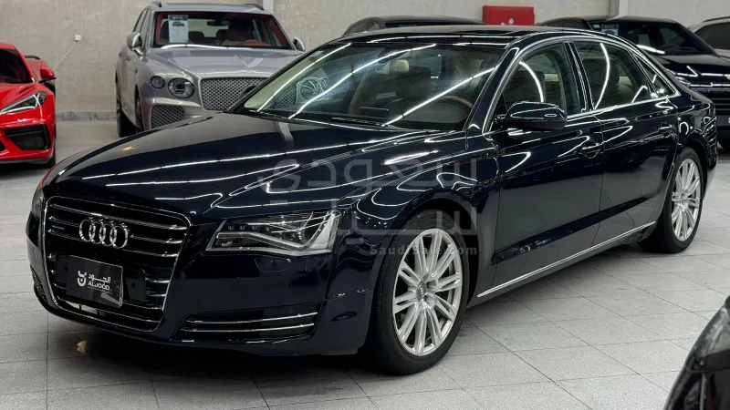 2014 اودي اي 8