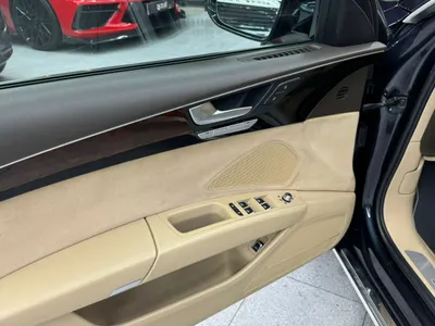 2014 اودي اي 8