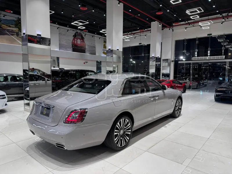 2024 Rolls-Royce Ghost