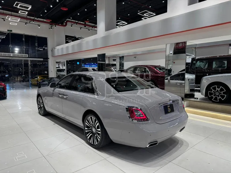 2024 Rolls-Royce Ghost