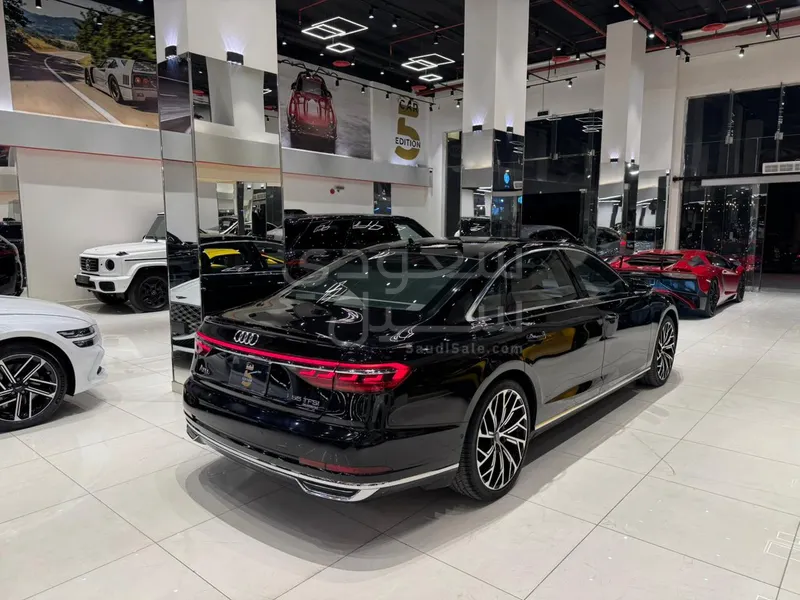 2019 Audi A8L