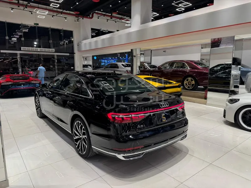 2019 Audi A8L