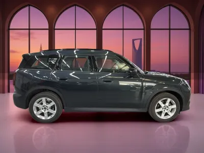 2026 ميني كونتري مان