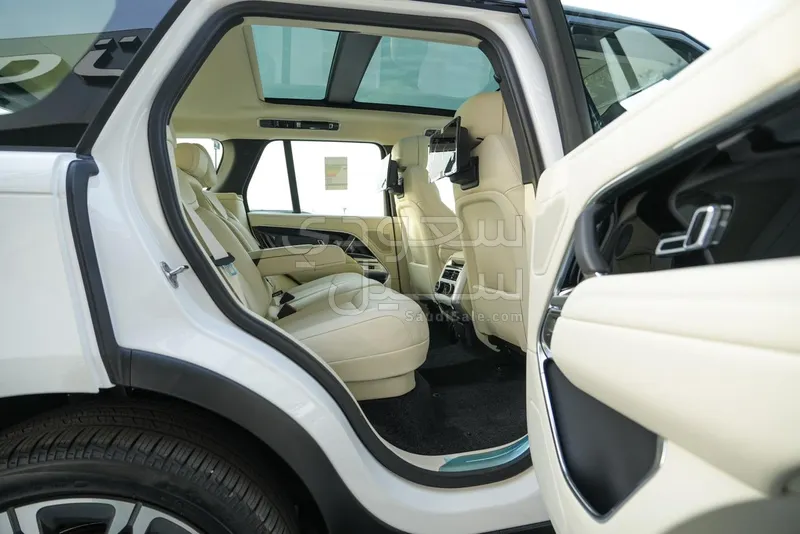 2026 Land Rover Range Rover HSE