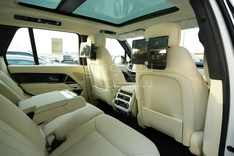 2026 Land Rover Range Rover HSE