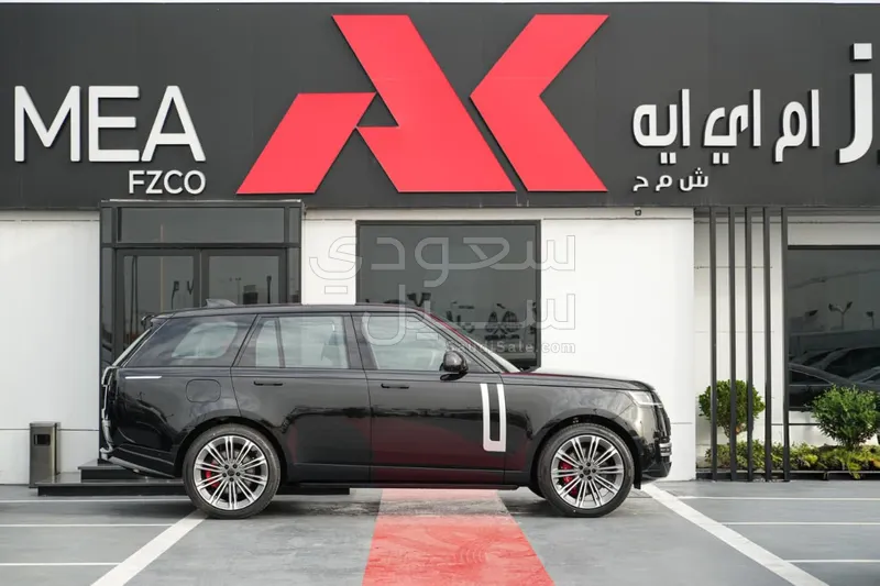 2026 لاند روفر رينج روفر اوتوبيوغرافي