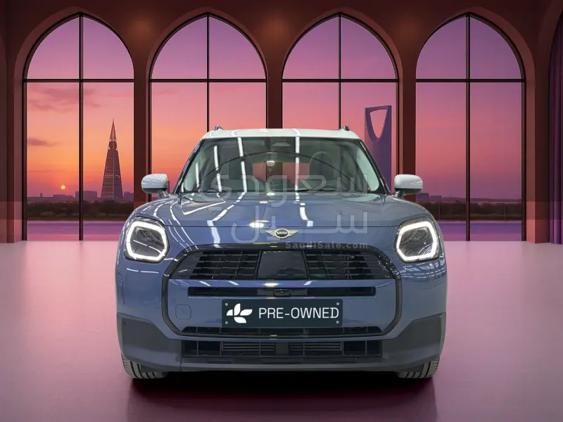 2025 ميني كونتري مان