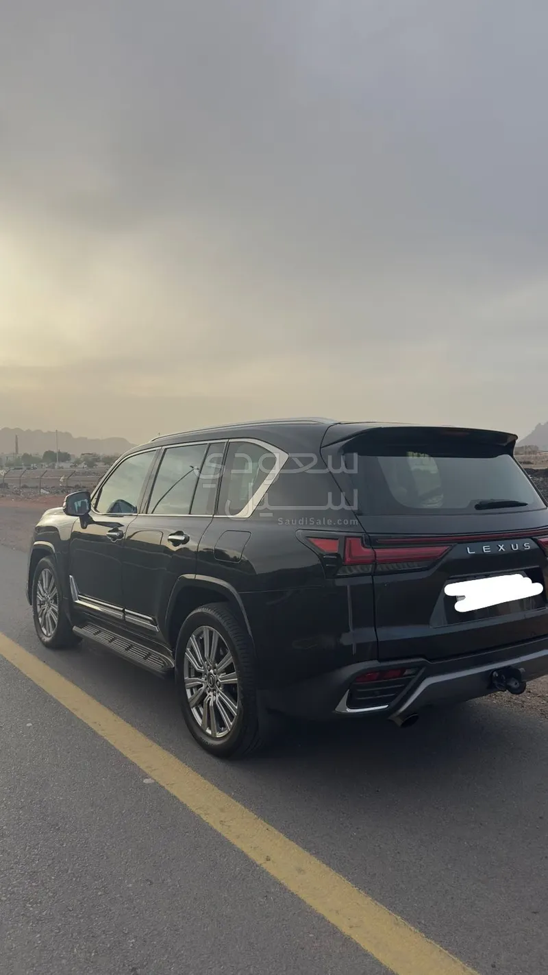 2022 Lexus LX 600 vip