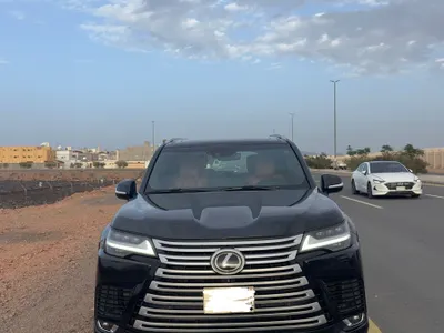 2022 Lexus LX 600 vip