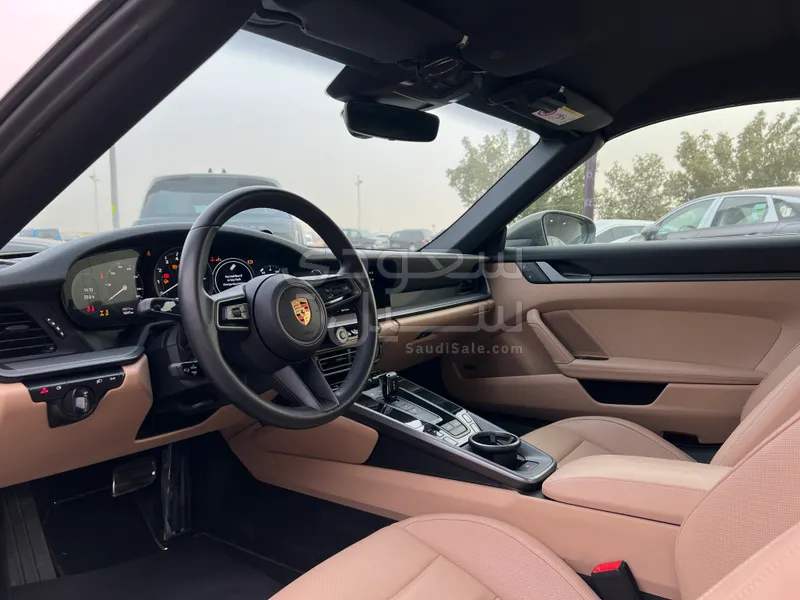 2024 بورش 911 تارجا