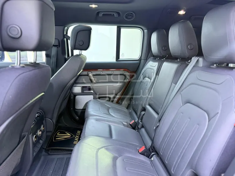 2023 Land Rover Defender X