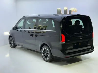 2026 Mercedes-Benz V 300