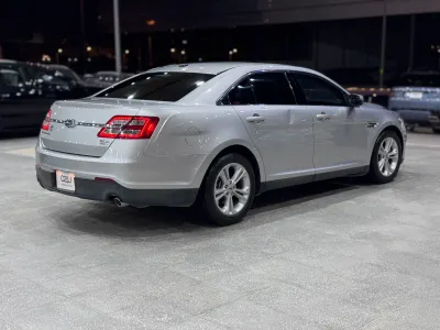 2018 Ford Taurus SEL