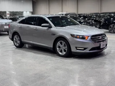 2018 Ford Taurus SEL